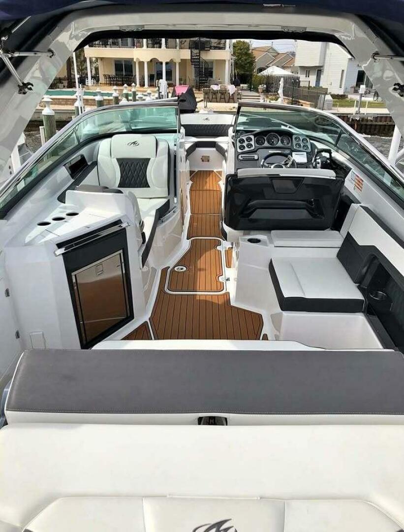 Slide: The Image of Monterey 328 Super Sport 2018 - 5096312