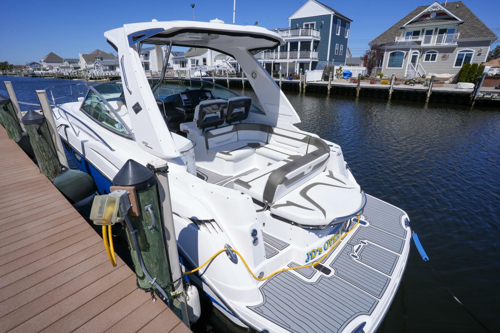 Slide: The Image of Monterey 355 Sport Yacht 2020 - 5229591