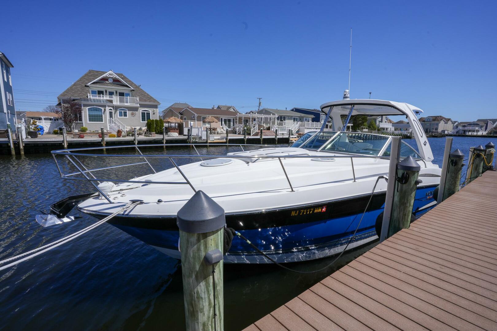 Slide: The Image of Monterey 355 Sport Yacht 2020 - 5229593