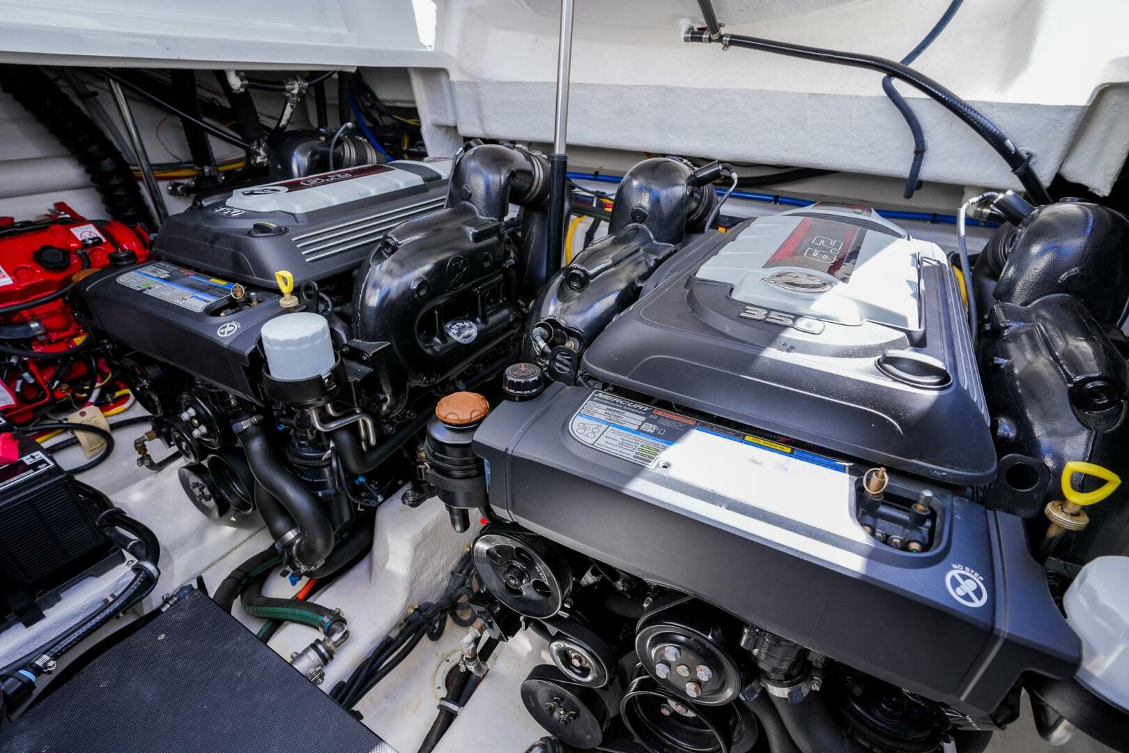 Slide: The Image of Monterey 355 Sport Yacht 2020 - 5229617