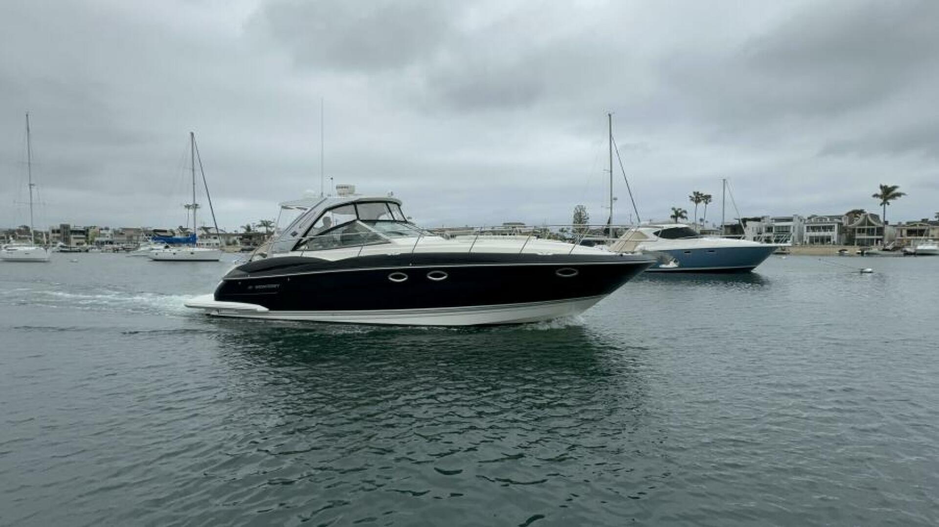 Slide: The Image of Monterey 400 Sport Yacht 2012 - 4452687