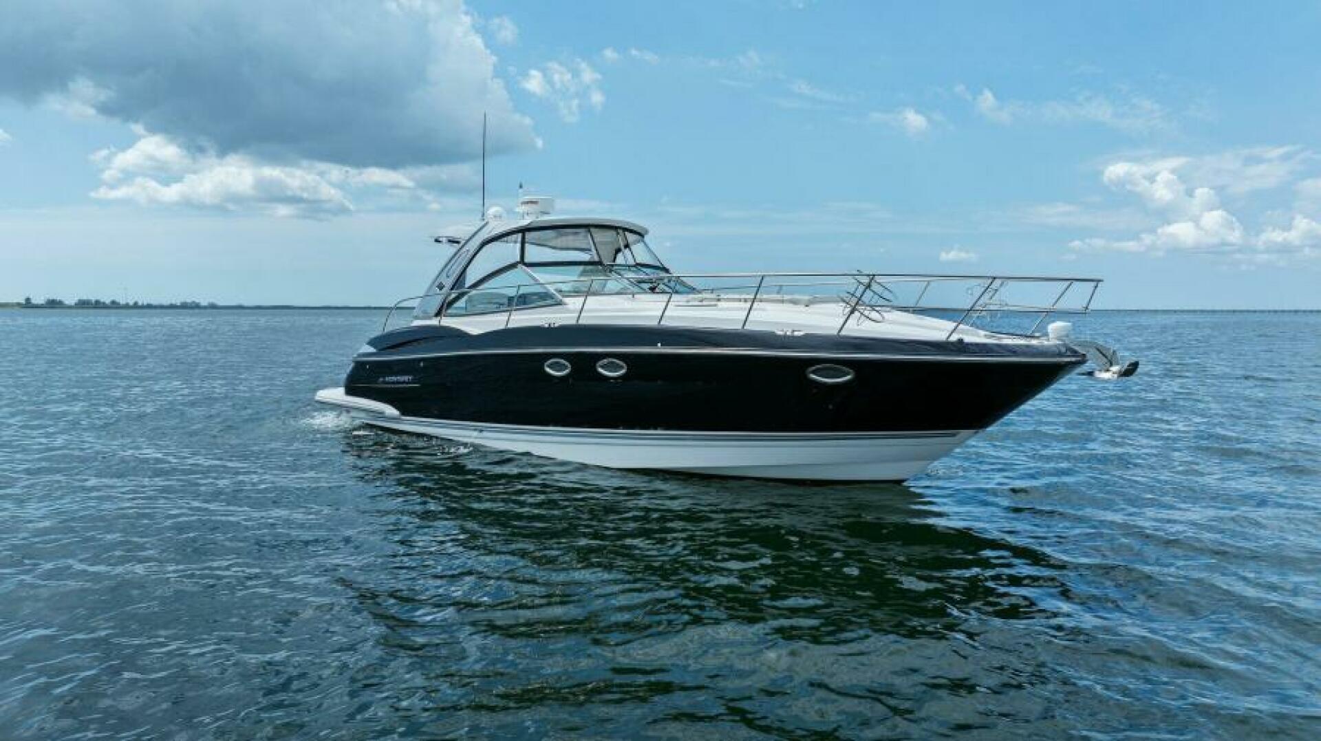 Slide: The Image of 2013 40 Monterey Sport Yacht - Favorite Mistake - Profile - 5157647