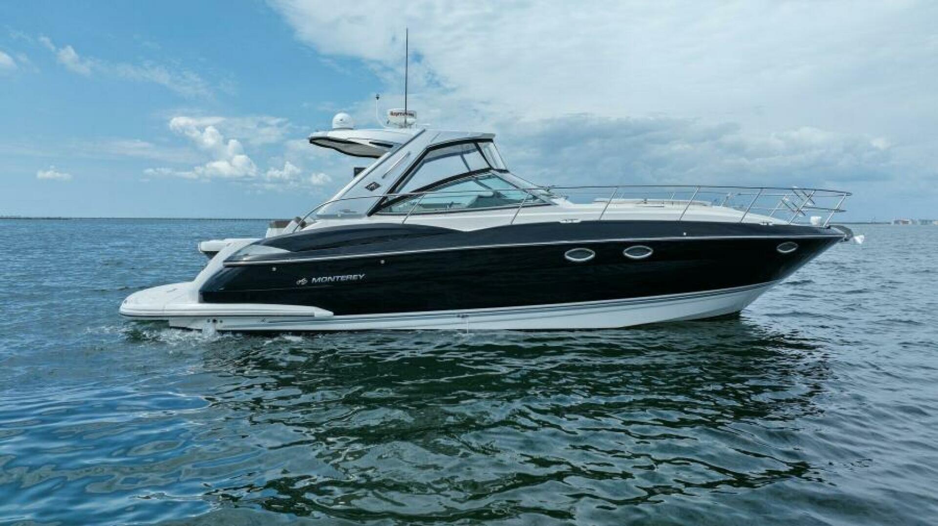 Slide: The Image of 2013 40 Monterey Sport Yacht - Favorite Mistake - Starboard Profile - 5157689