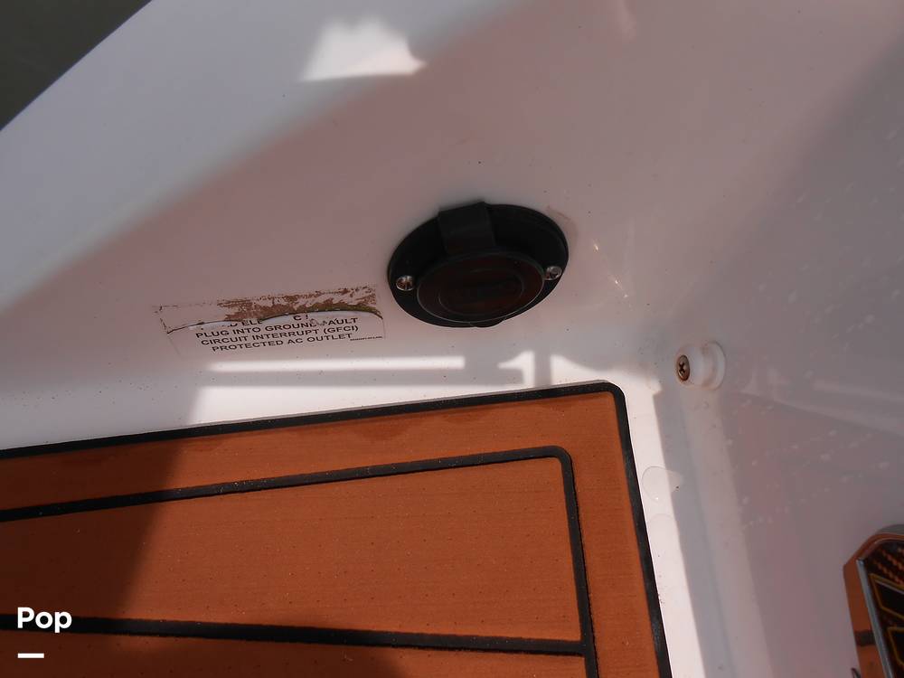 Slide: The Image of Monterey M-225 2019 - 14436812