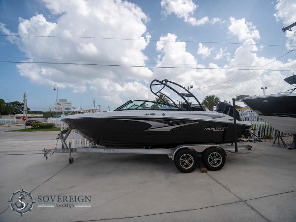 Slide: The Image of Monterey M-225 2023 - 0