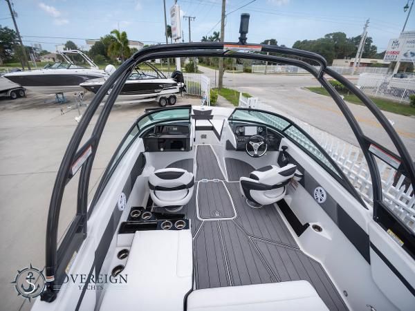 Slide: The Image of Monterey M-225 2023 - 3