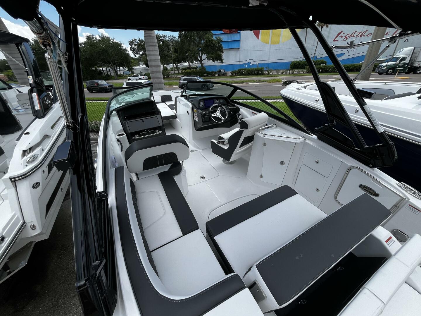 Slide: The Image of Monterey M-45 2024 - 4644413