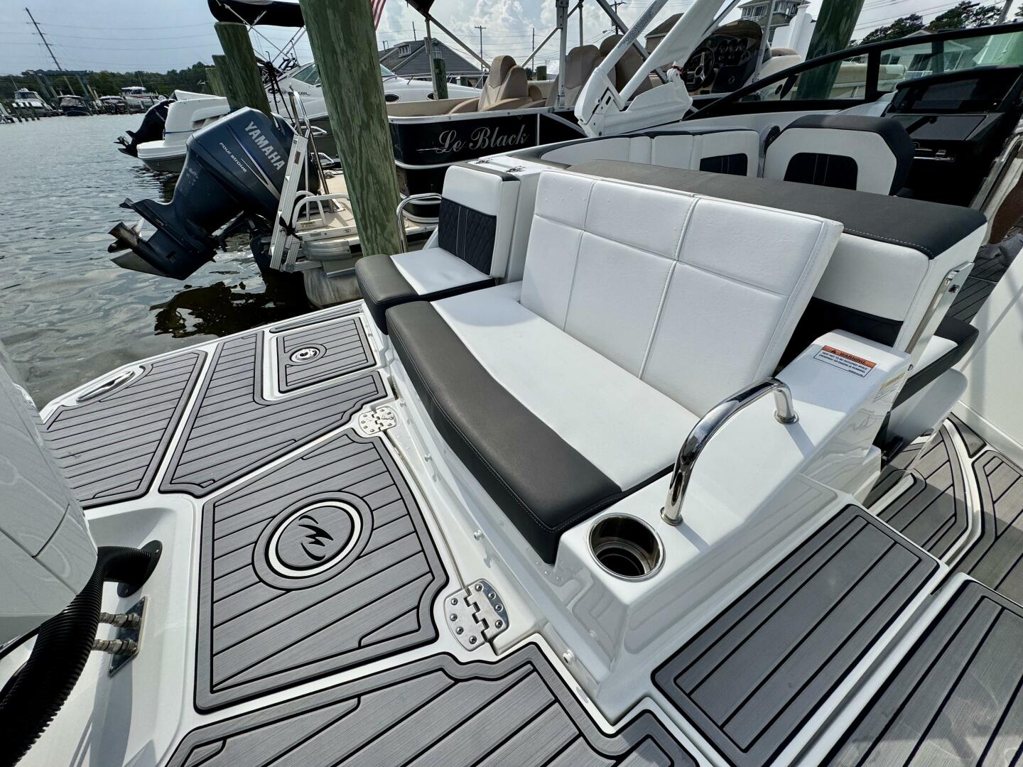 Slide: The Image of Monterey M-65 2023 - 5563350