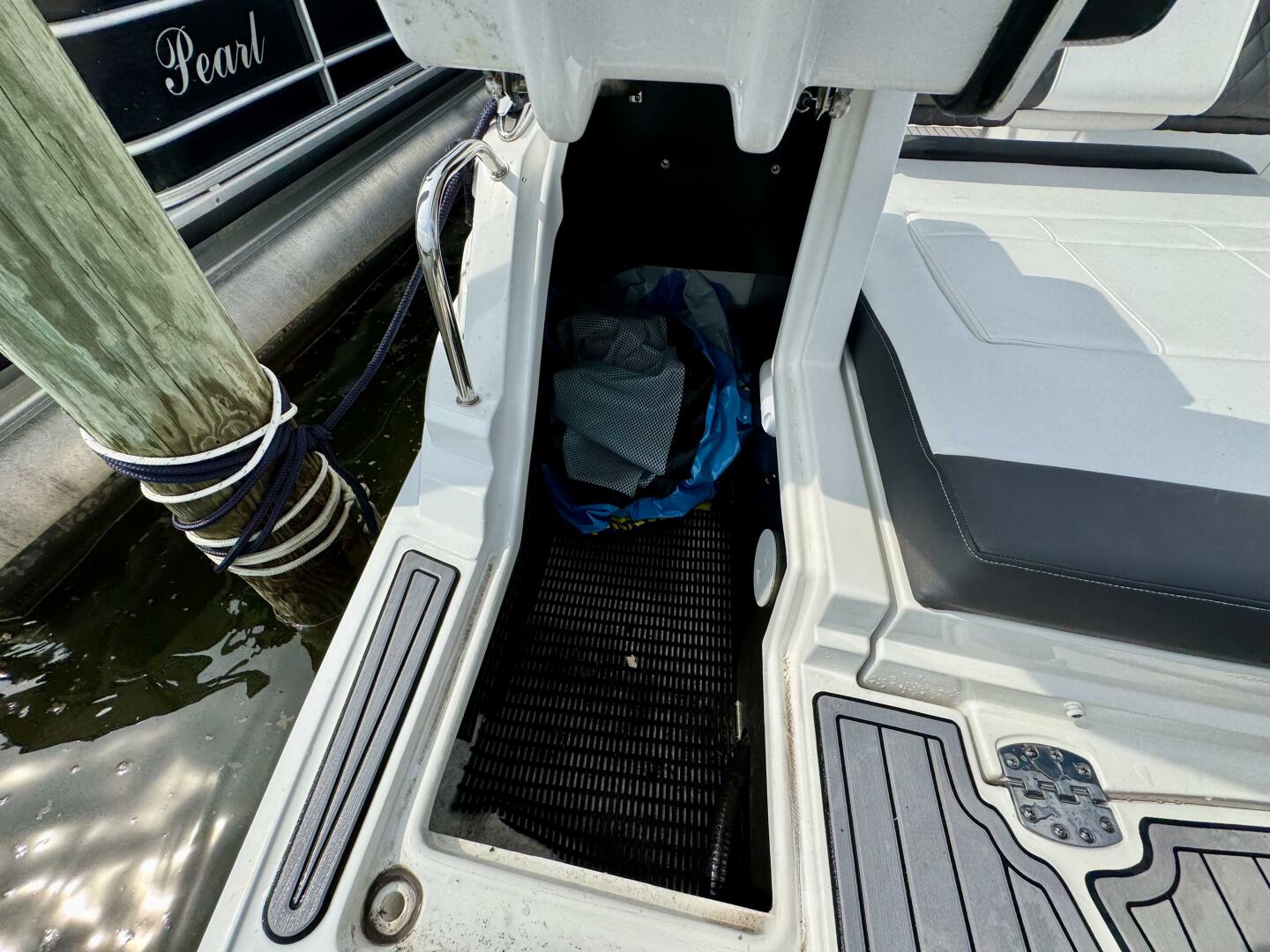 Slide: The Image of Monterey M-65 2023 - 5563370