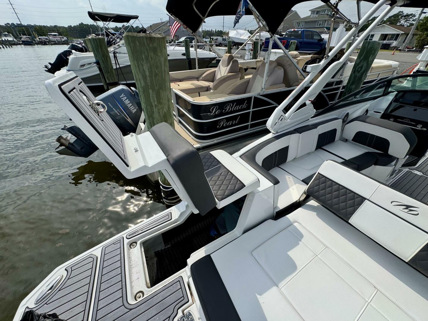 Slide: The Image of Monterey M-65 2023 - 5563371