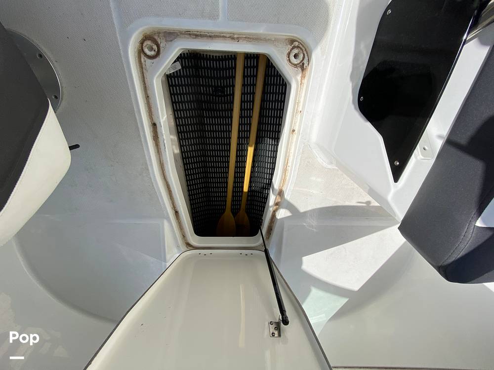 Slide: The Image of Monterey M205 2021 - 12862263