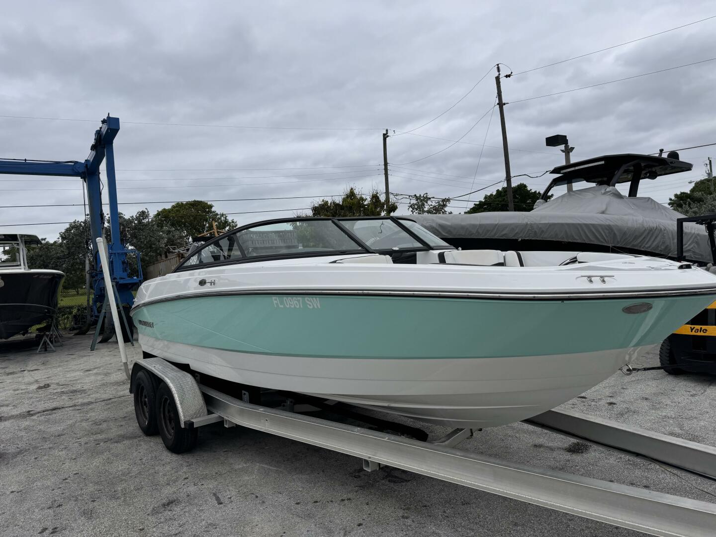 Slide: The Image of Monterey M225 2020 - 4747626