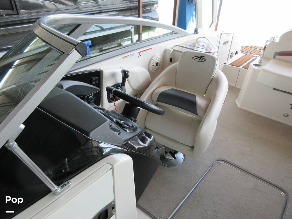Slide: The Image of Monterey M3 2011 - 146