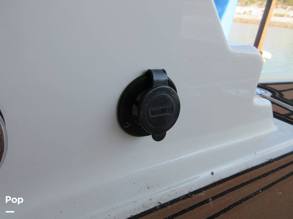 Slide: The Image of Monterey M3 2011 - 186