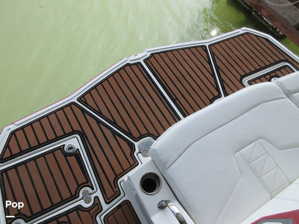 Slide: The Image of Monterey M3 2011 - 99