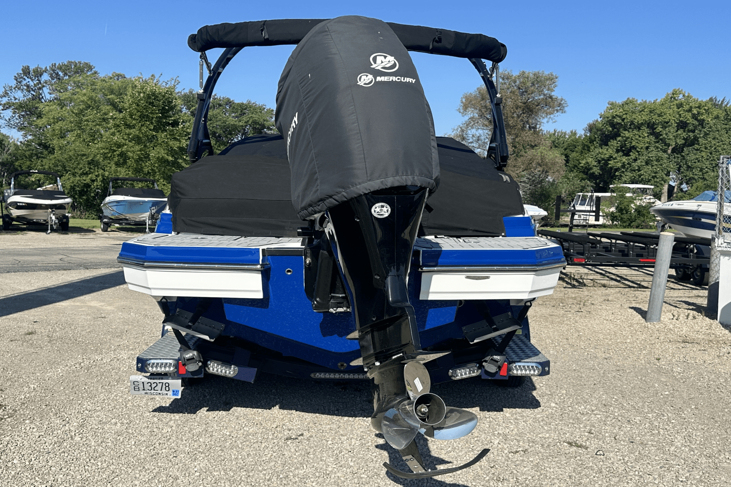 Slide: The Image of Monterey M45 2019 - 7