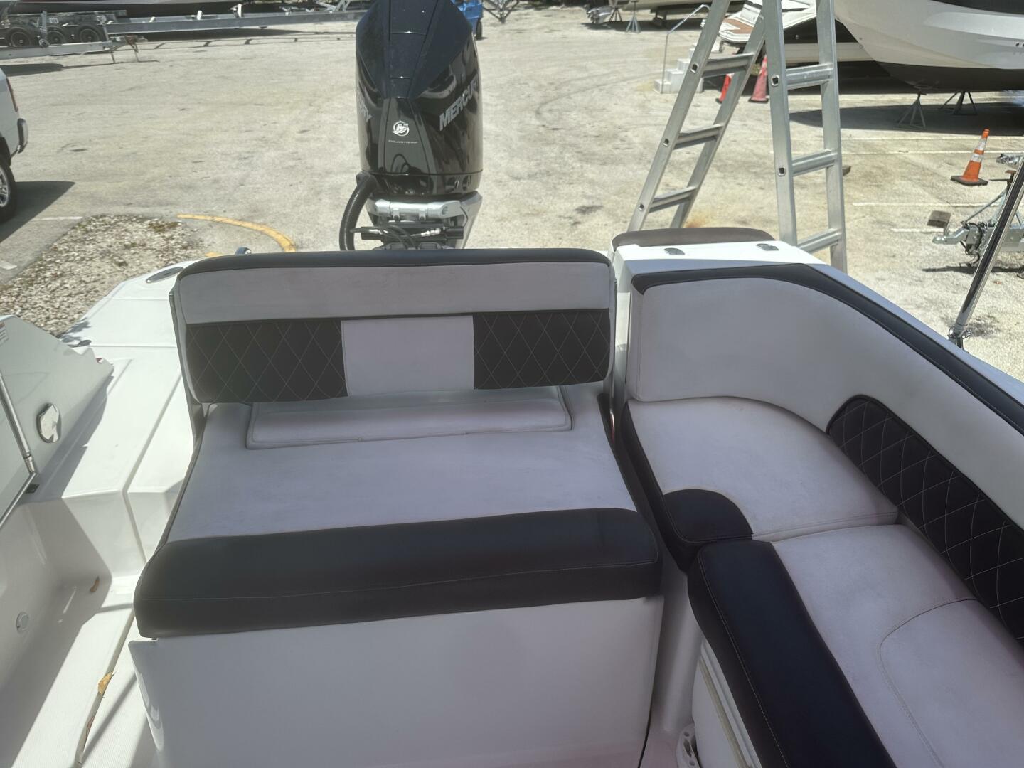 Slide: The Image of Monterey m45 2020 - 5574520