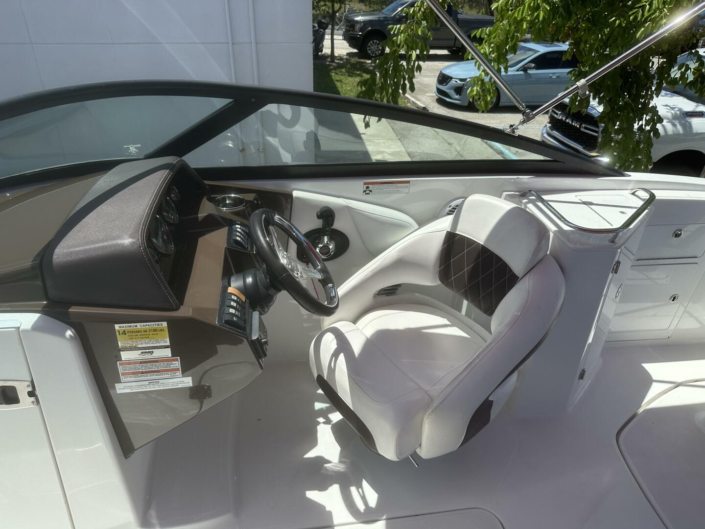 Slide: The Image of Monterey m45 2020 - 5574523