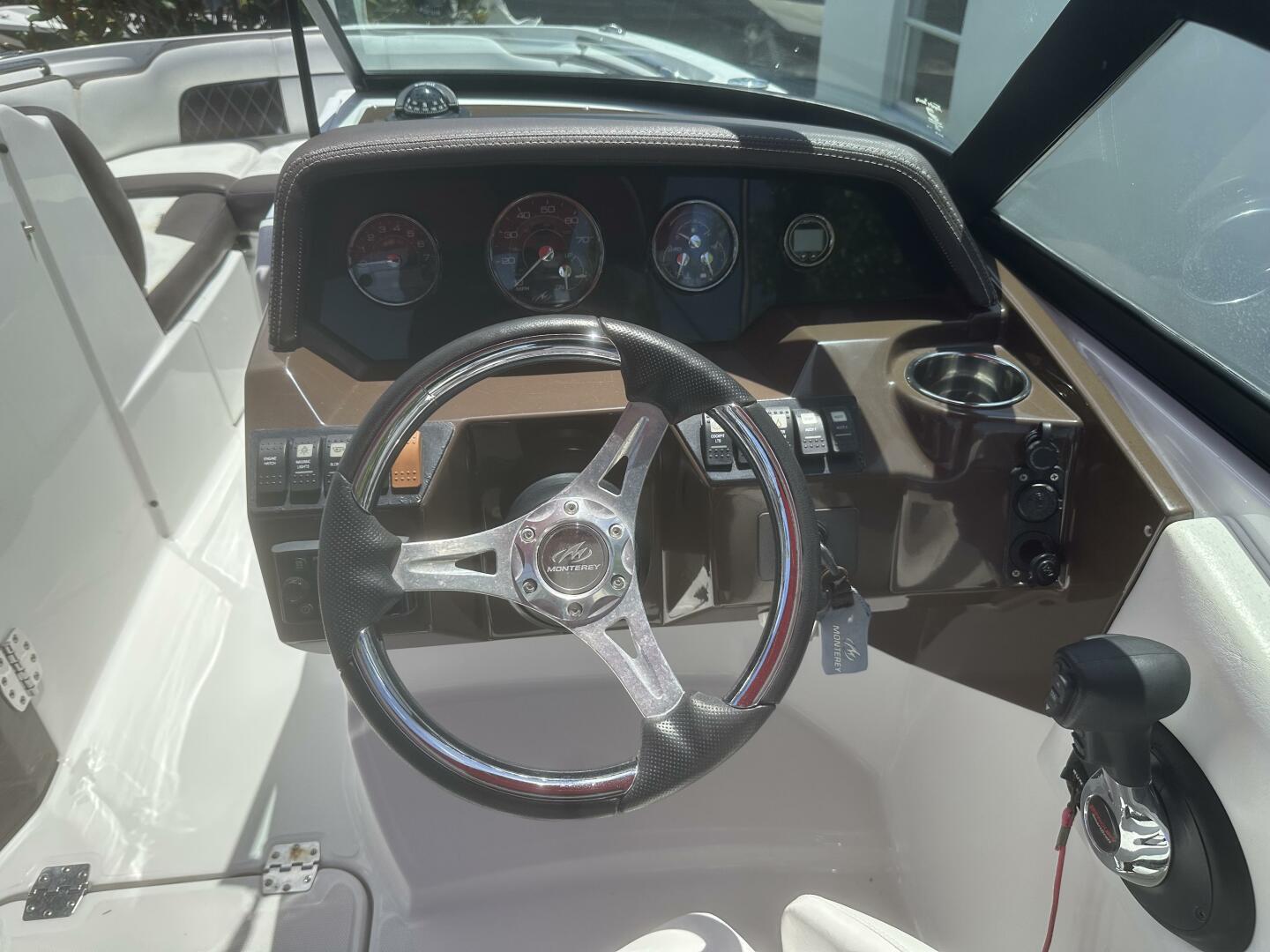 Slide: The Image of Monterey m45 2020 - 5574524