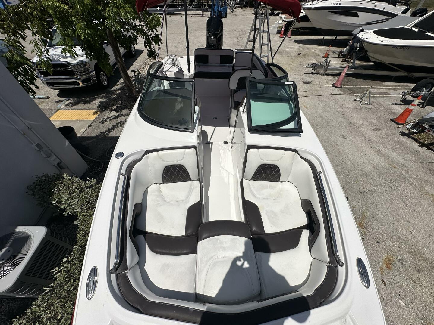 Slide: The Image of Monterey m45 2020 - 5574529