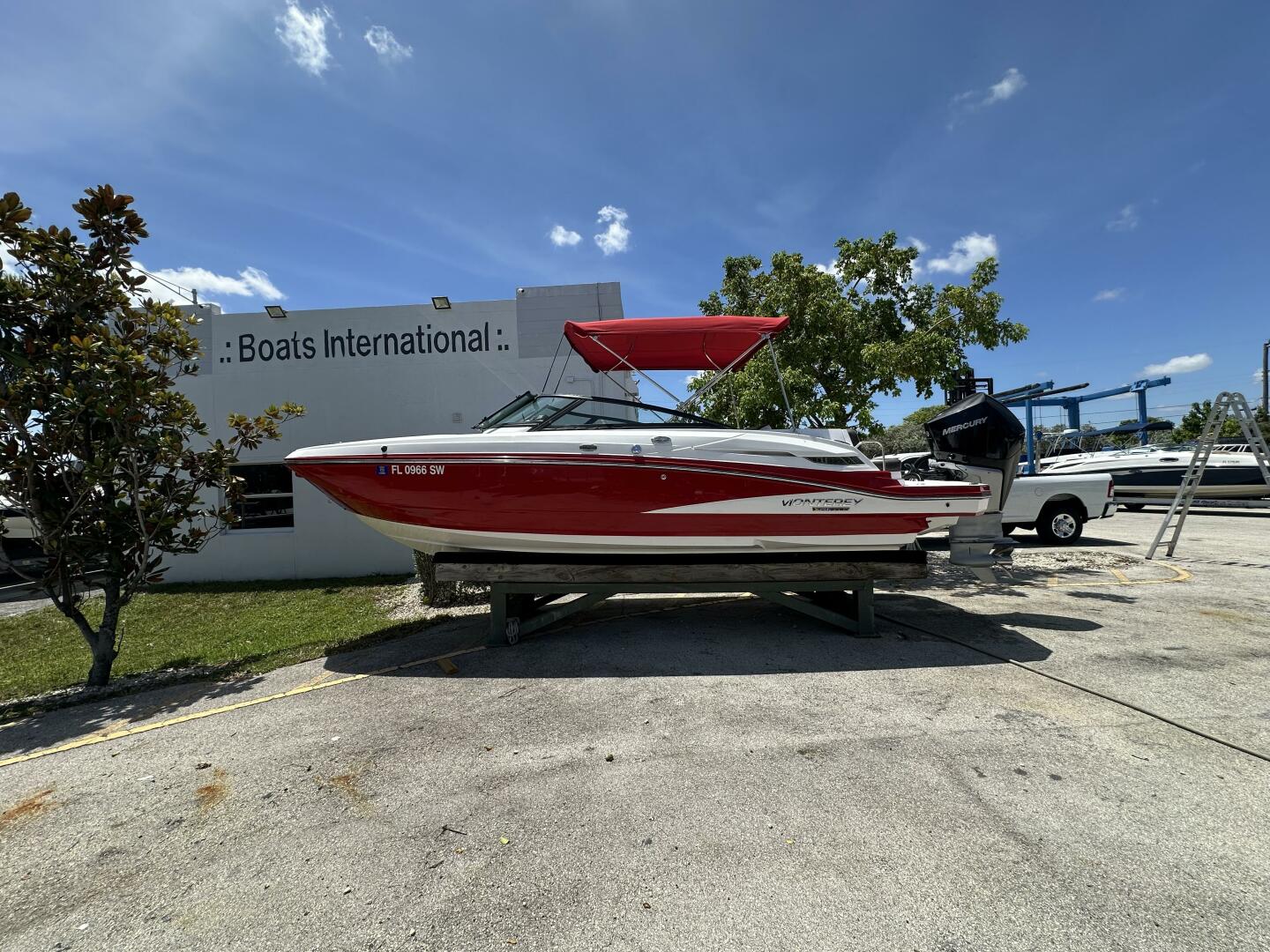 Slide: The Image of Monterey m45 2020 - 5574536