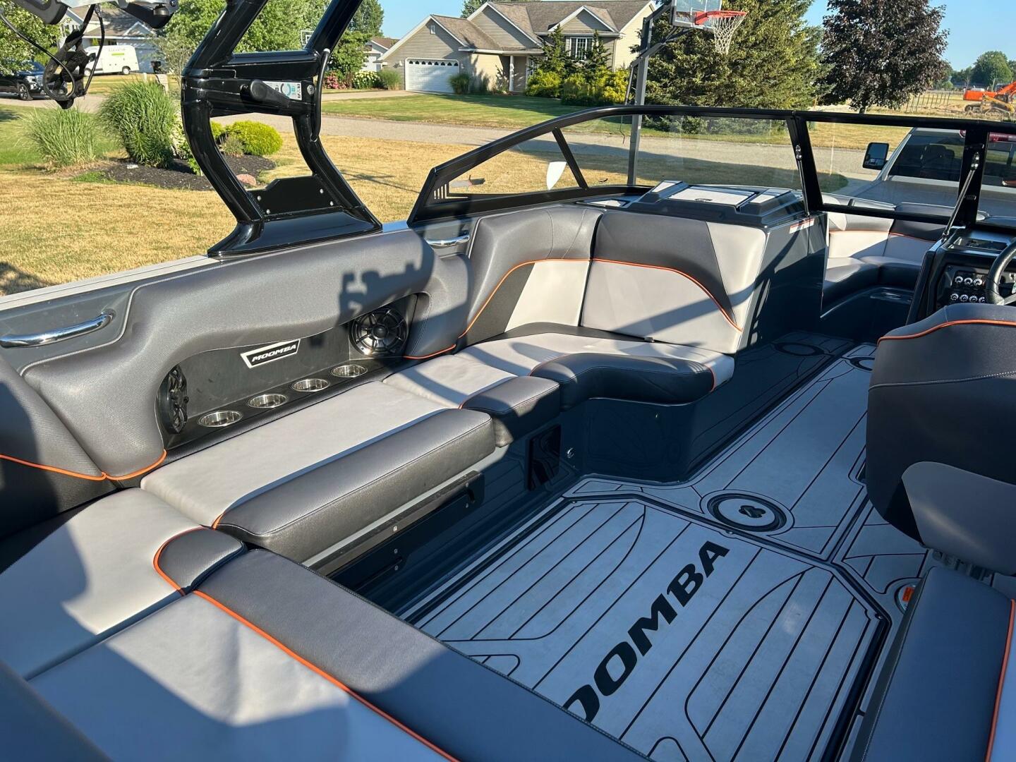 Slide: The Image of Moomba Craz 2019 - 5445909