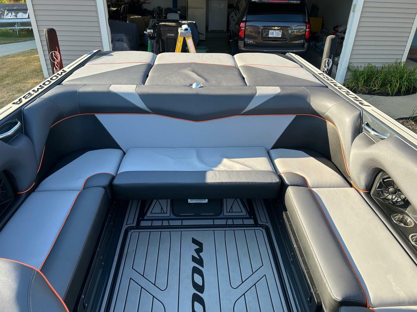 Slide: The Image of Moomba Craz 2019 - 5445910