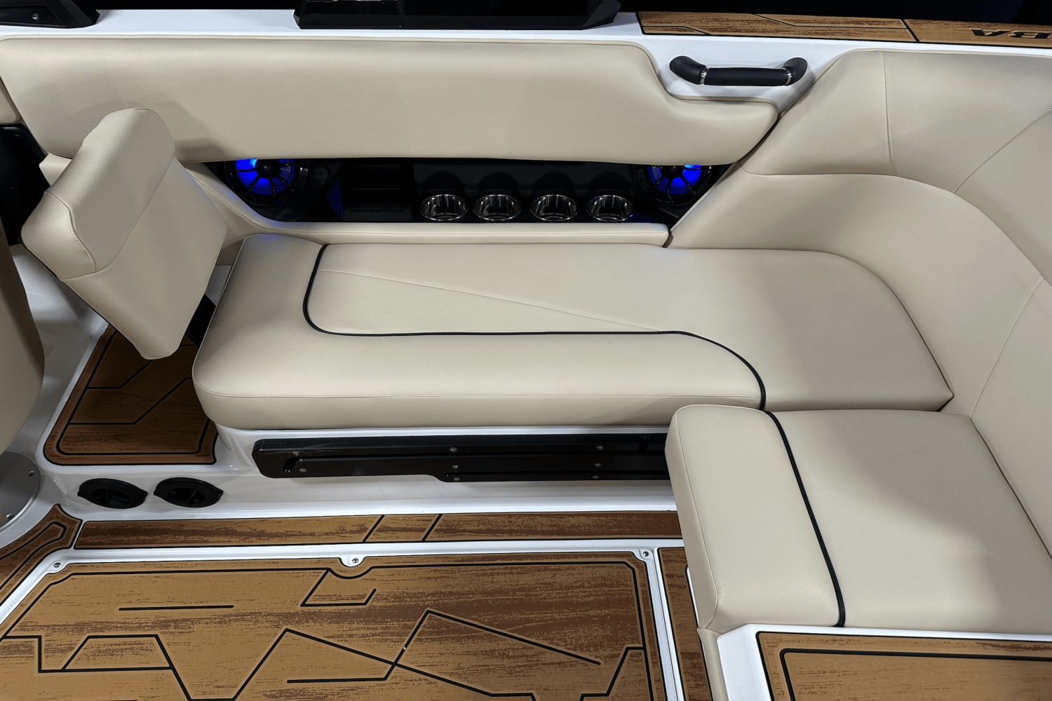 Slide: The Image of Moomba Craz 2025 - 19