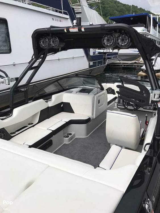 Slide: The Image of Moomba Helix 2017 - 15759095