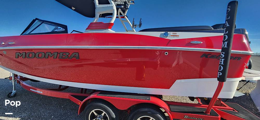 Slide: The Image of Moomba Kayien 2020 - 13827626