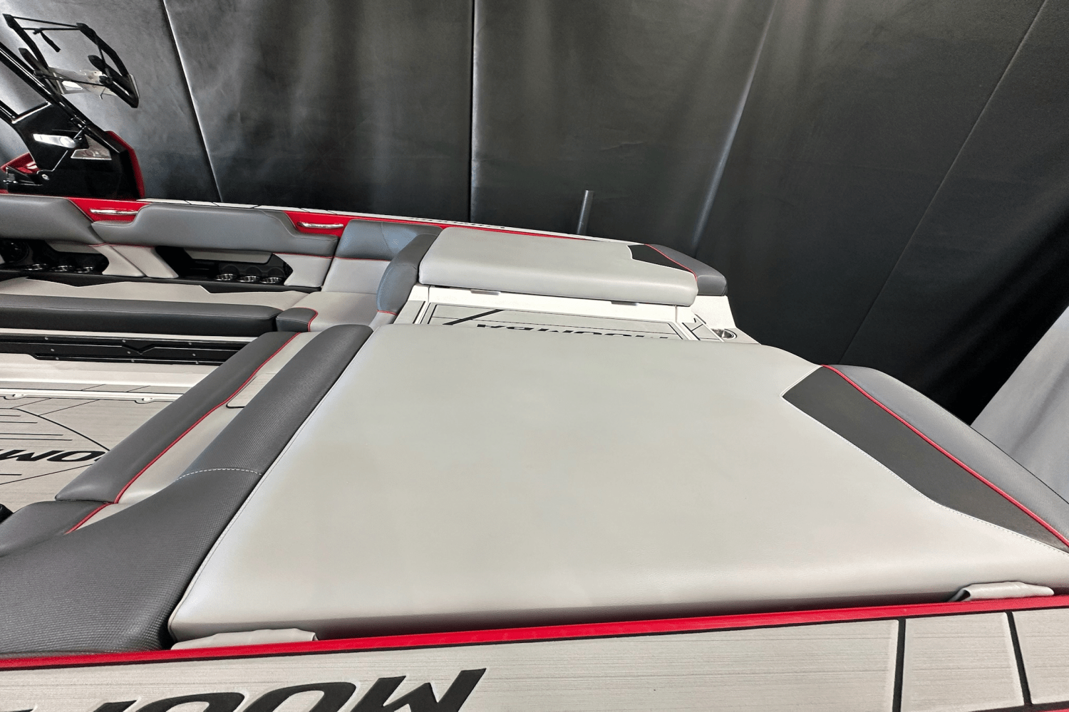 Slide: The Image of Moomba MAKAI 2019 - 10
