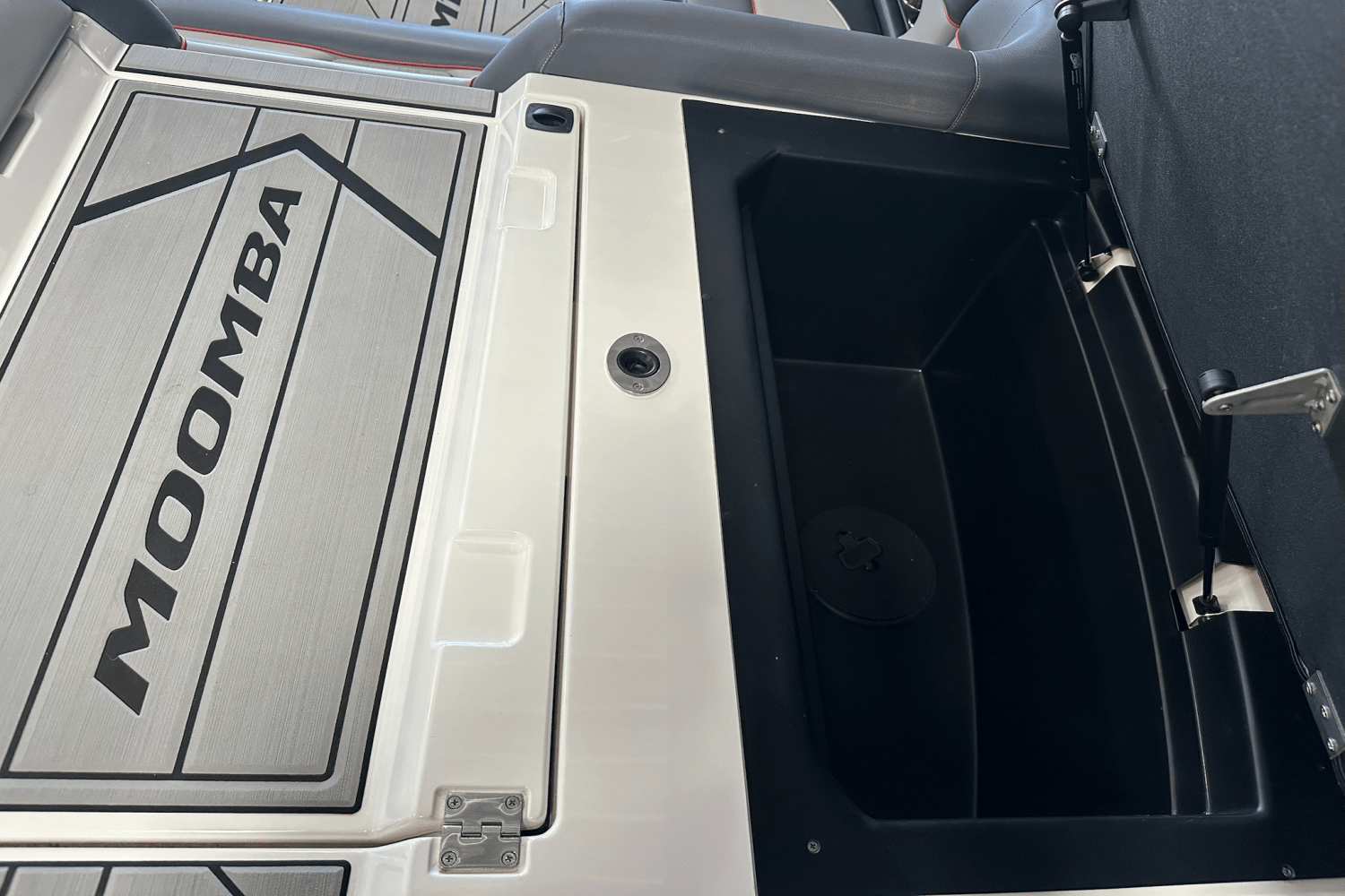 Slide: The Image of Moomba MAKAI 2019 - 15
