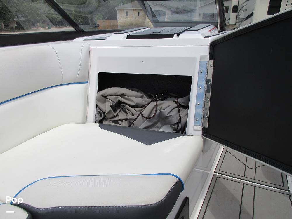 Slide: The Image of Moomba Makai 2020 - 10657416