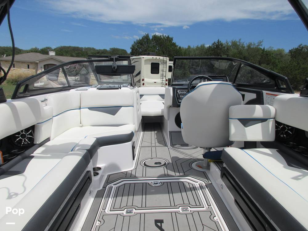 Slide: The Image of Moomba Makai 2020 - 10657486