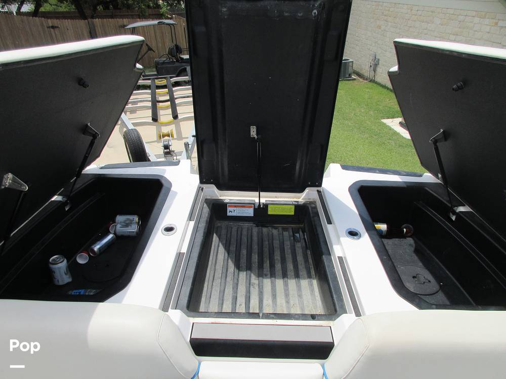 Slide: The Image of Moomba Makai 2020 - 10657946