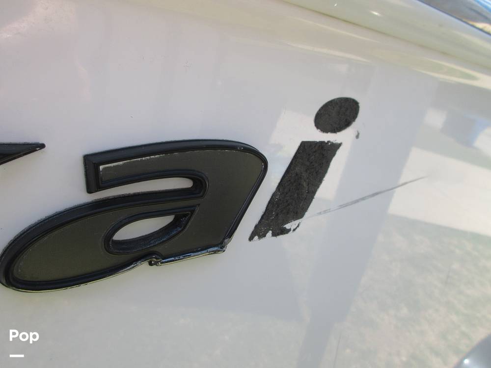 Slide: The Image of Missing Letter "I" - 10656950