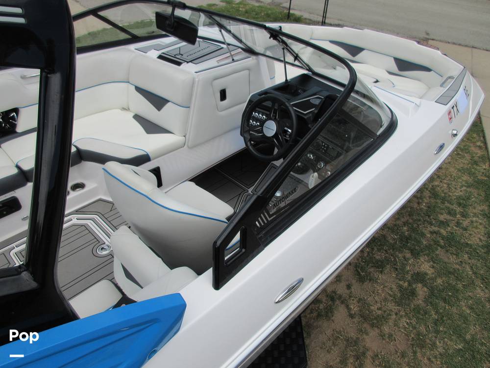 Slide: The Image of Moomba Makai 2020 - 10657333
