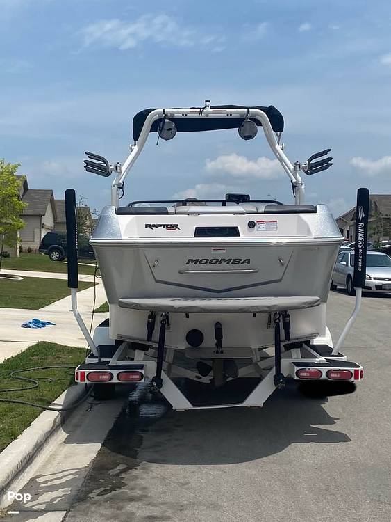Slide: The Image of Moomba Max 2021 - 15586185