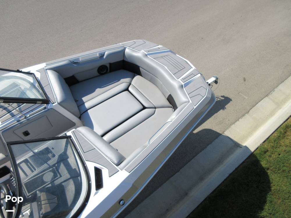 Slide: The Image of Bow Seating W Filler Cushion - 15739965
