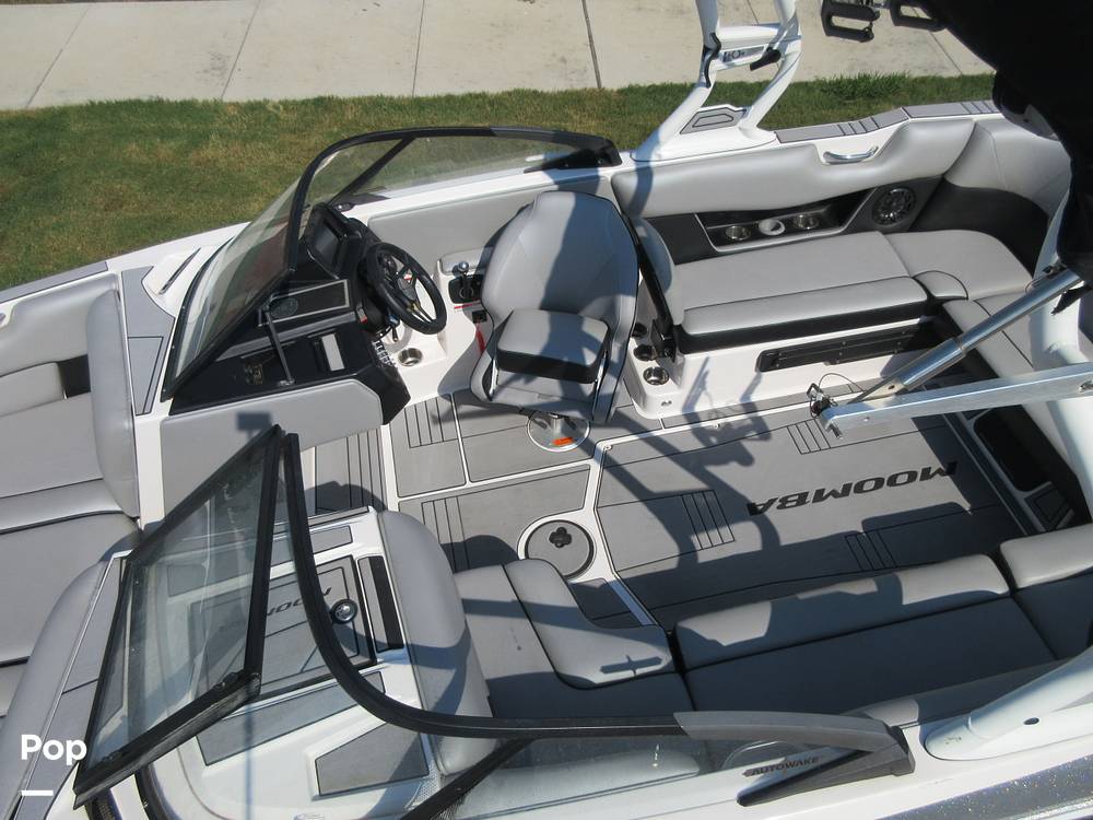 Slide: The Image of Moomba Max 2021 - 15739973