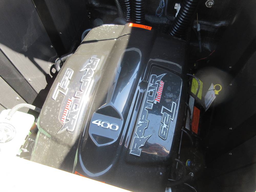 Slide: The Image of Indmar Raptor 6.2L Engine - 15740039
