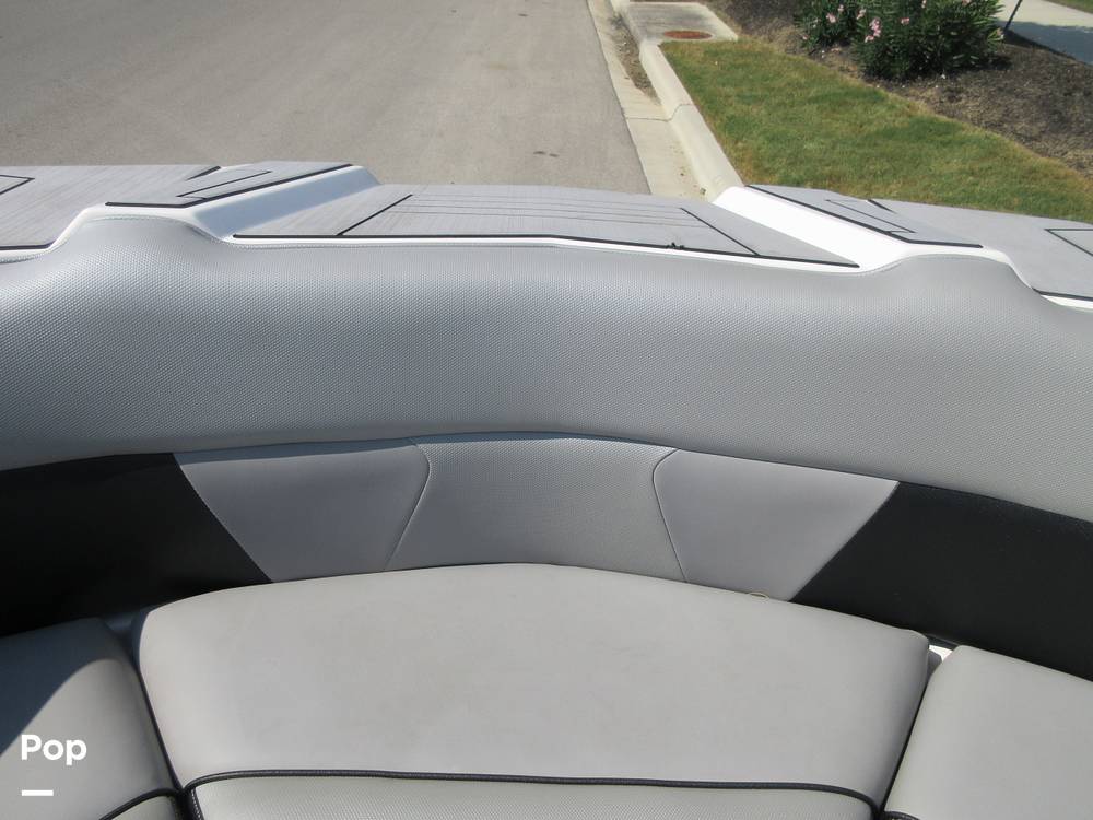 Slide: The Image of Moomba Max 2021 - 15740070