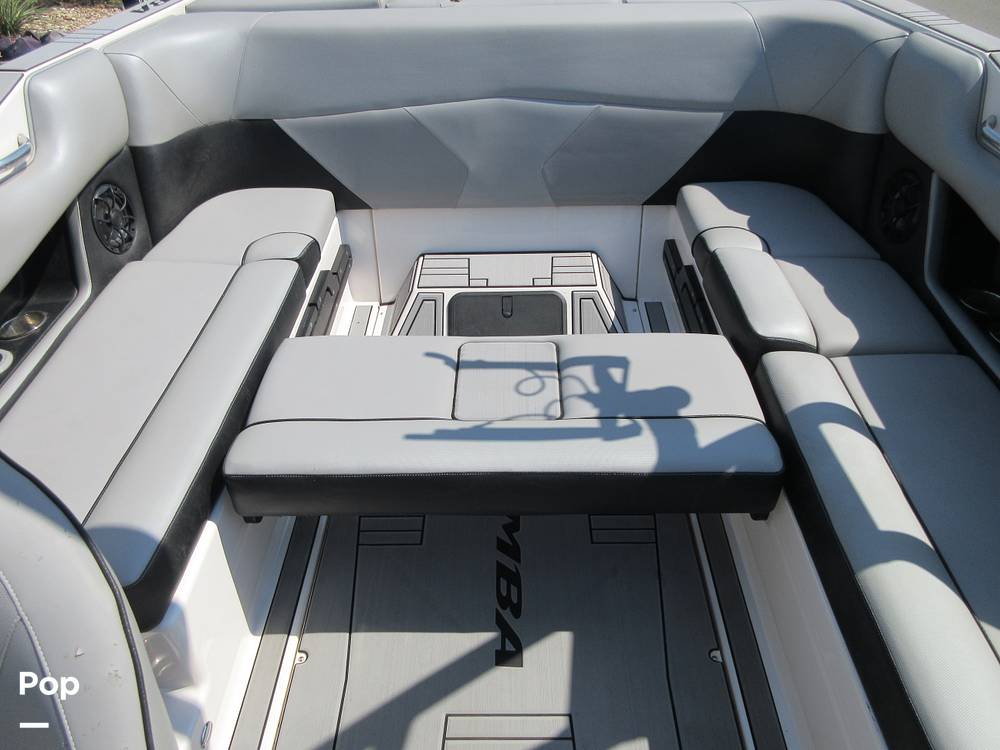 Slide: The Image of Sliding Bench Seat - 15740092