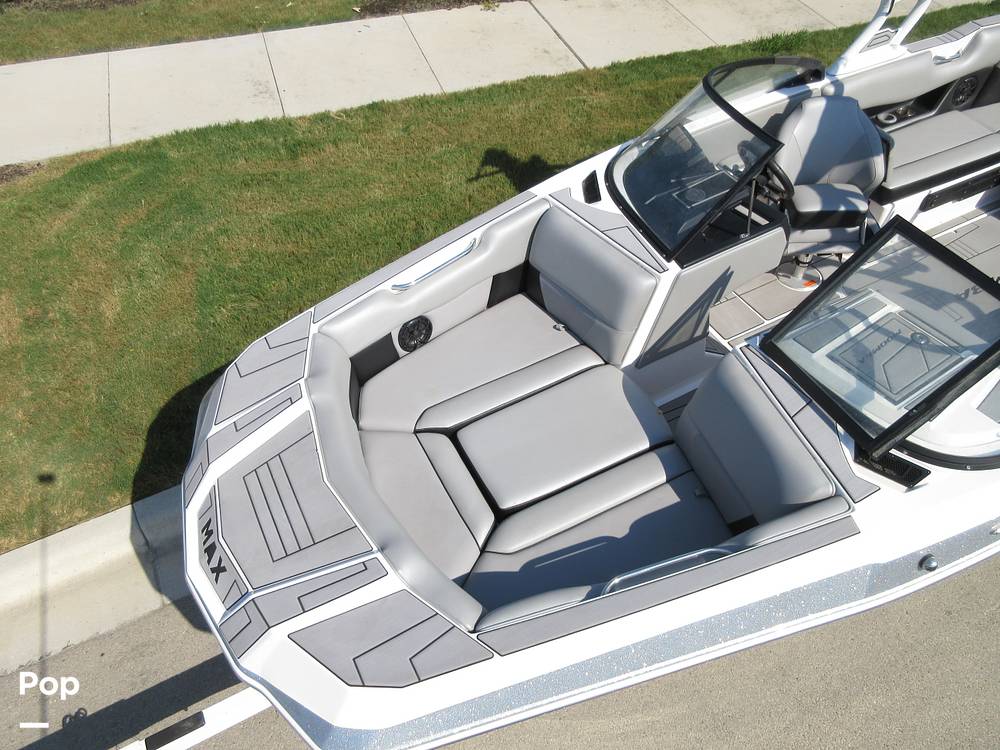 Slide: The Image of Moomba Max 2021 - 15739962