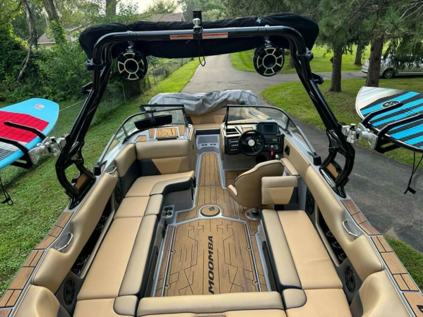 Slide: The Image of Moomba MAX 2022 - 4804618
