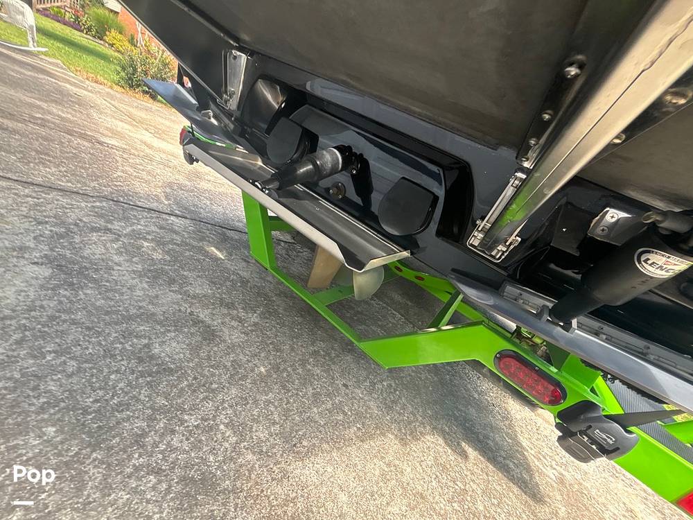 Slide: The Image of Trim Tabs - 14639490
