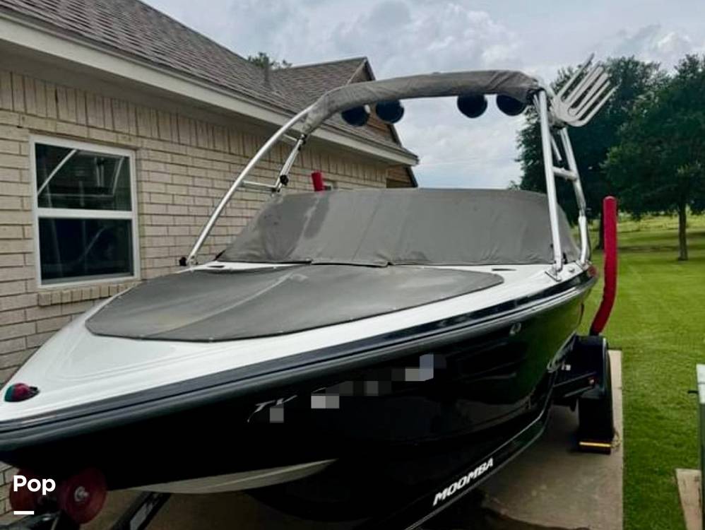 Slide: The Image of Moomba Mobius LSV 2004 - 15176630