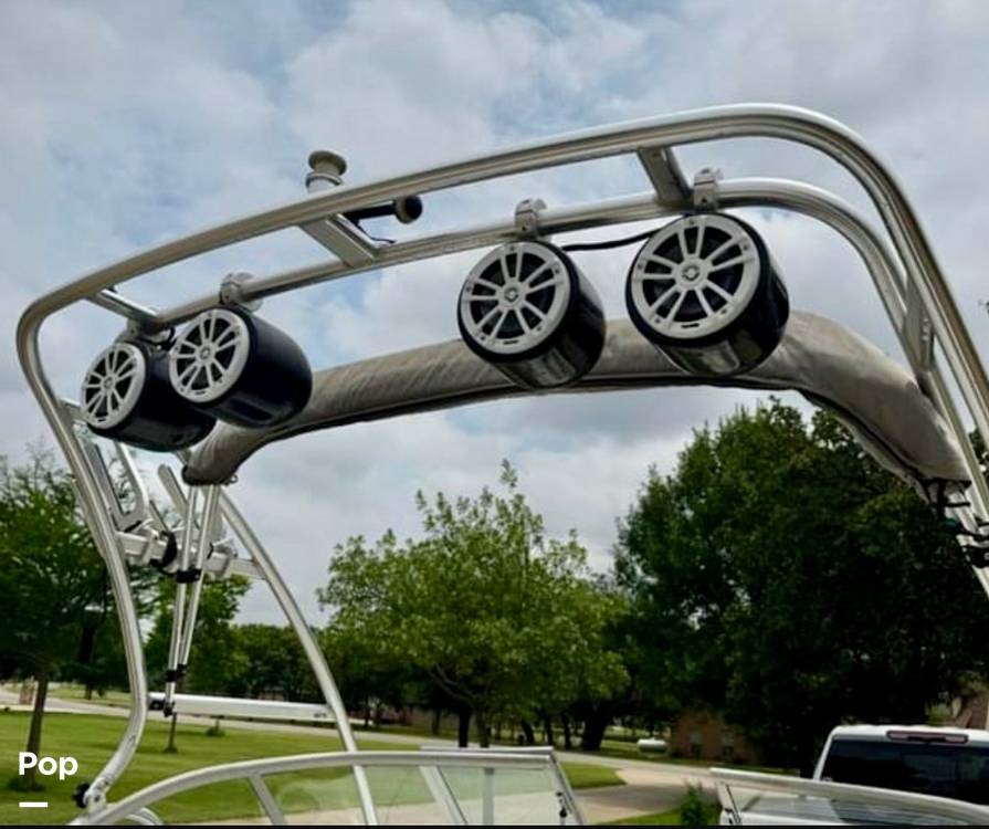 Slide: The Image of Moomba Mobius LSV 2004 - 15176634