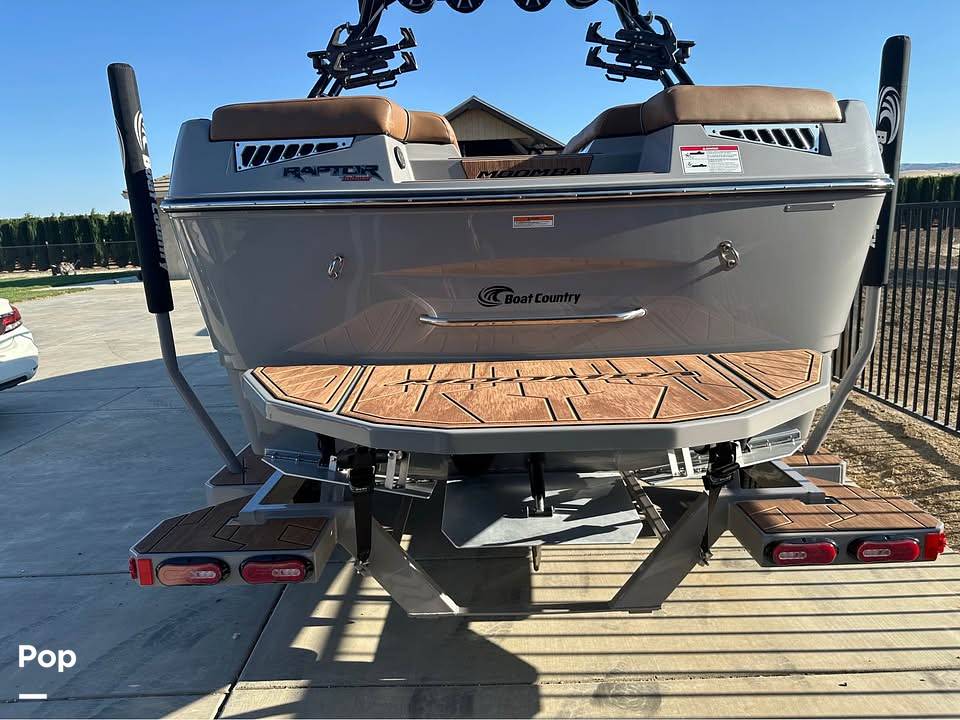 Slide: The Image of Moomba Mojo 2023 - 15768354