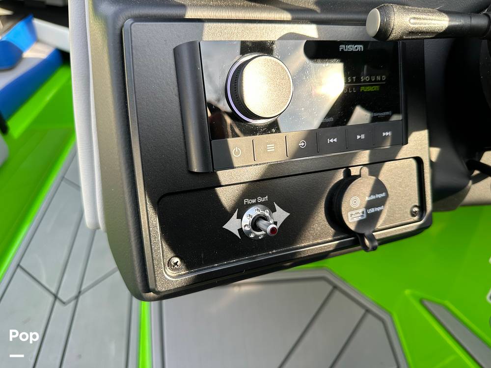 Slide: The Image of Moomba Mojo 2023 - 15560152